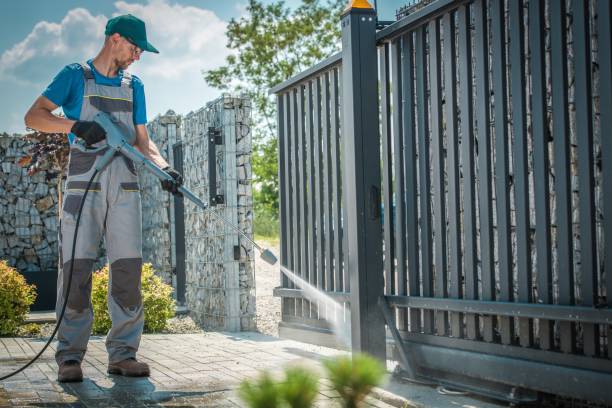 Best Driveway Pressure Washing  in League City, TX